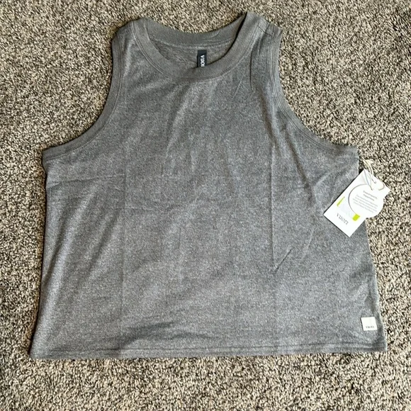 Vuori NWT Energy Tank Top in Heather Grey - Picture 1 of 7